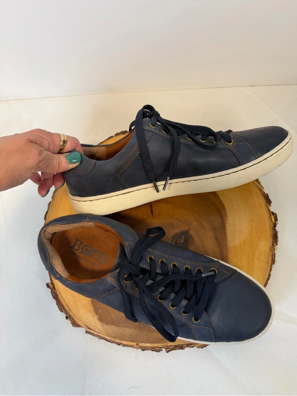 Børn‎ Mira Lightweight Sneakers Soft Blue Leather Lace Up Women’s Size 9.5